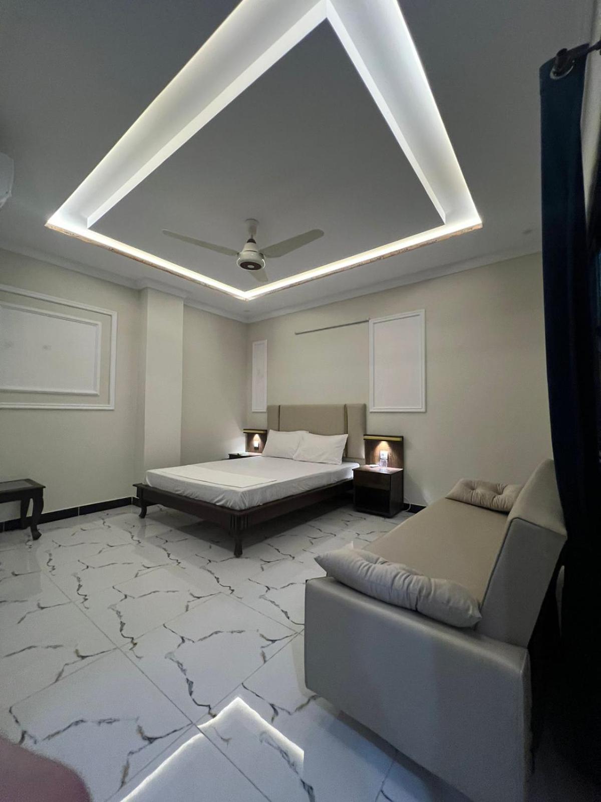 Kestrel Hotel Islamabad Bagian luar foto